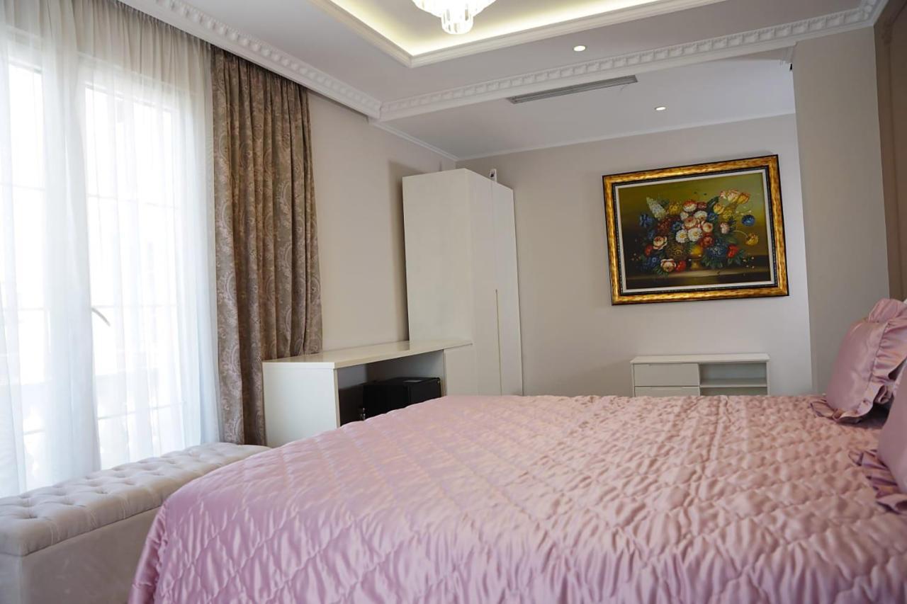 Hotel Eiffel Yrshek Luaran gambar