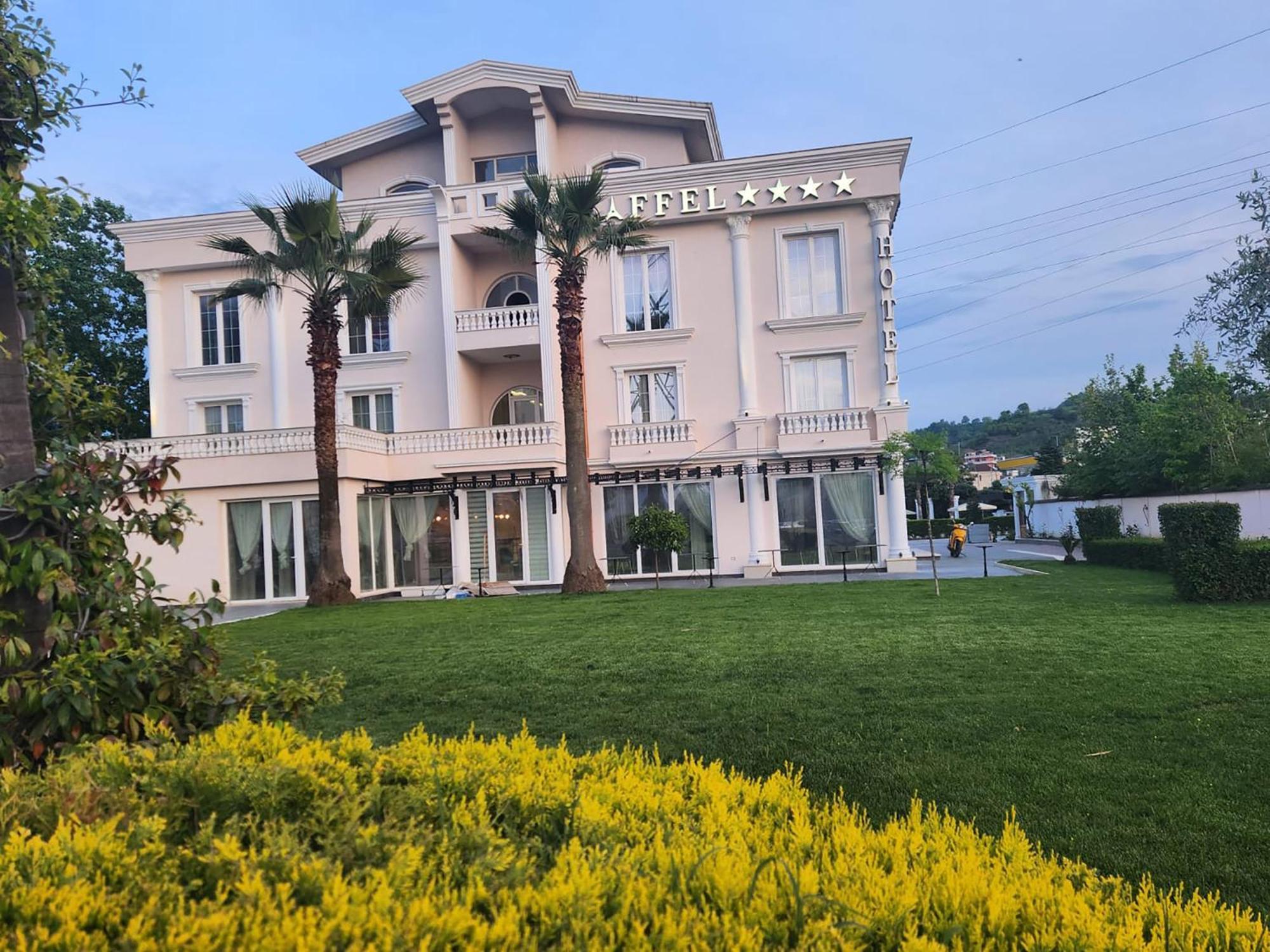 Hotel Eiffel Yrshek Luaran gambar