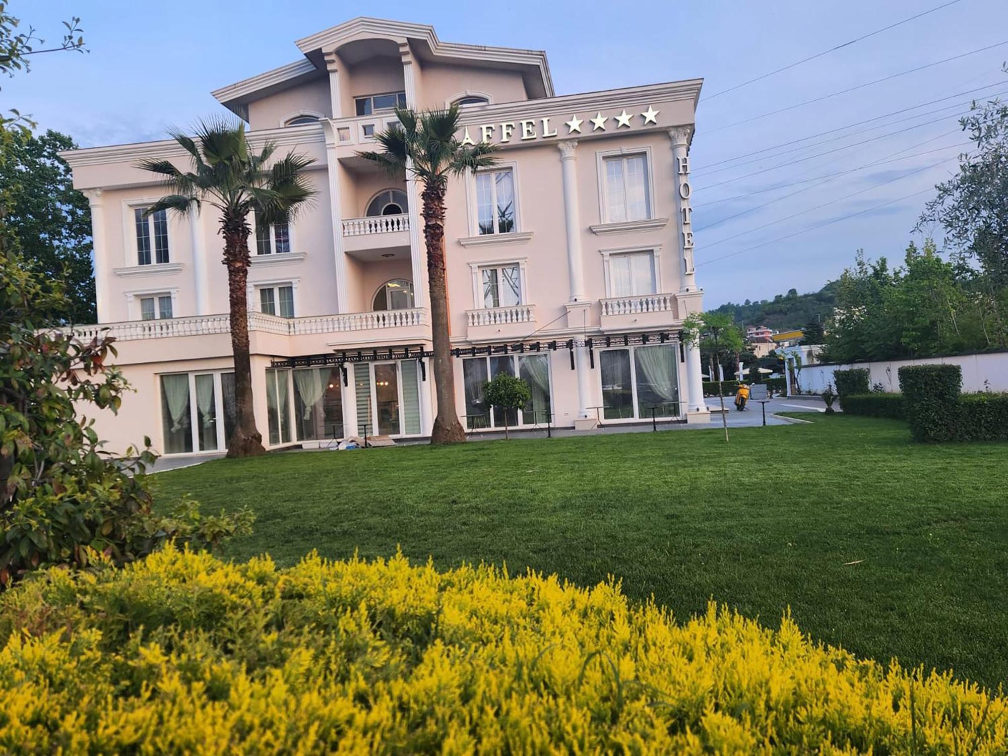 Hotel Eiffel Yrshek Luaran gambar